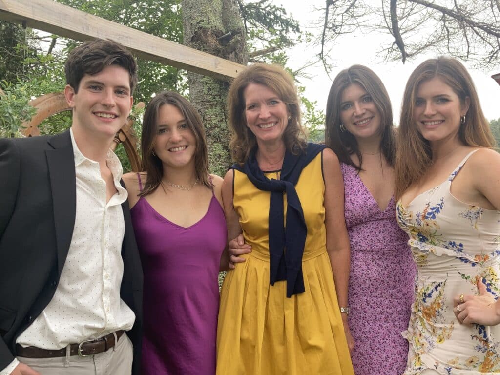 Jill Castle pediatric dietitian and her four adult children